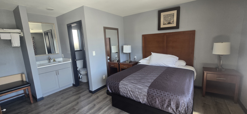 Wine Country Inn Lodi - Guest Room