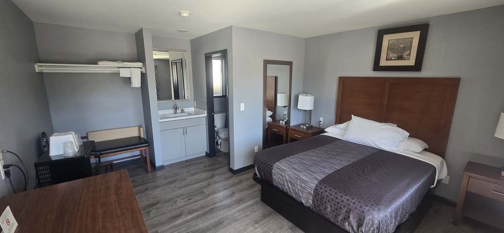 Wine Country Inn Lodi - Guest Room