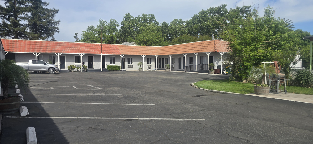 Wine Country Inn Lodi - Exterior