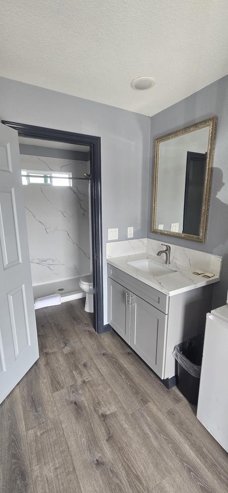 Wine Country Inn Lodi - Bath Room